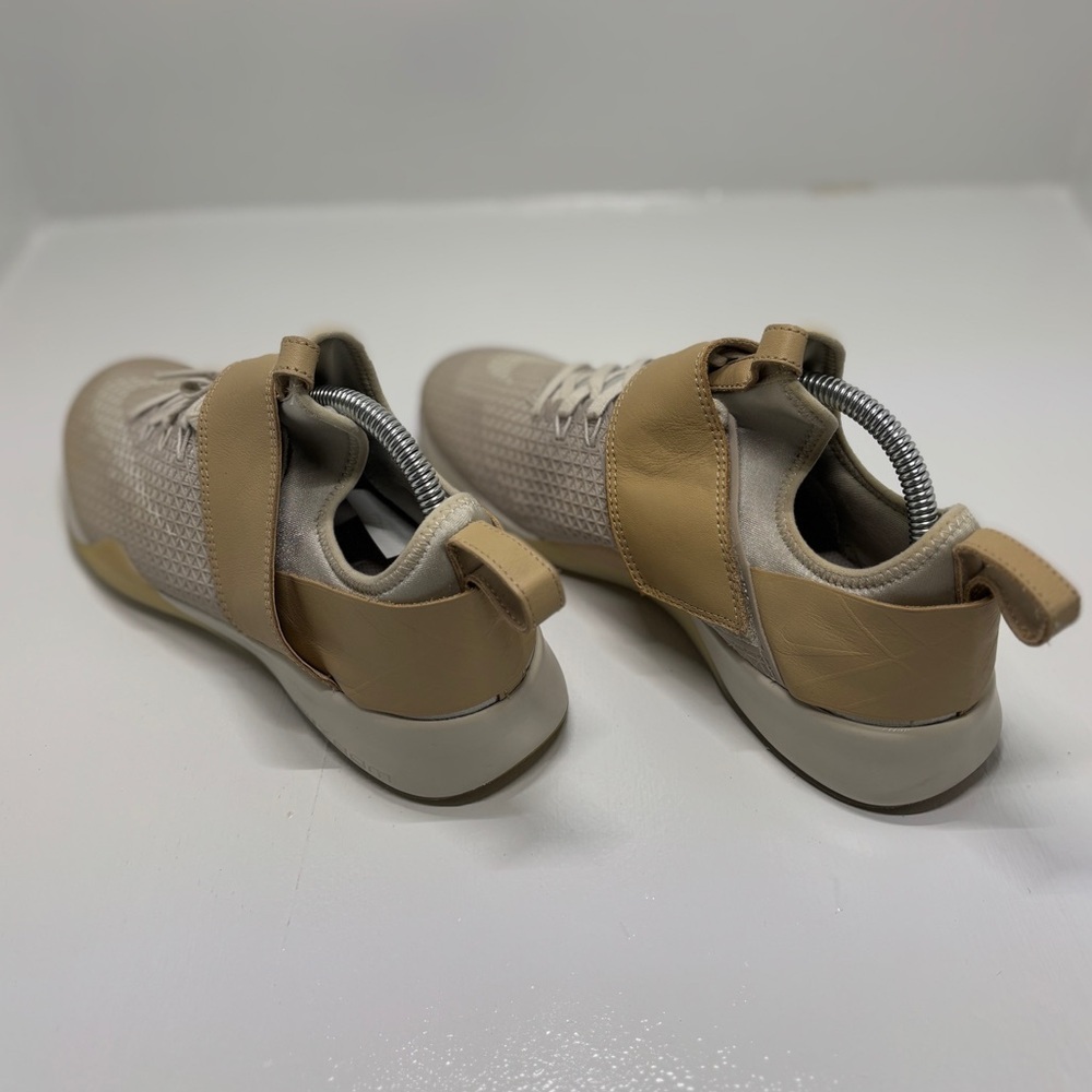 Nike Free TR Training Shoes Women’s Size 9 Beige Tan Strap Cross Trainer - Picture 10 of 14